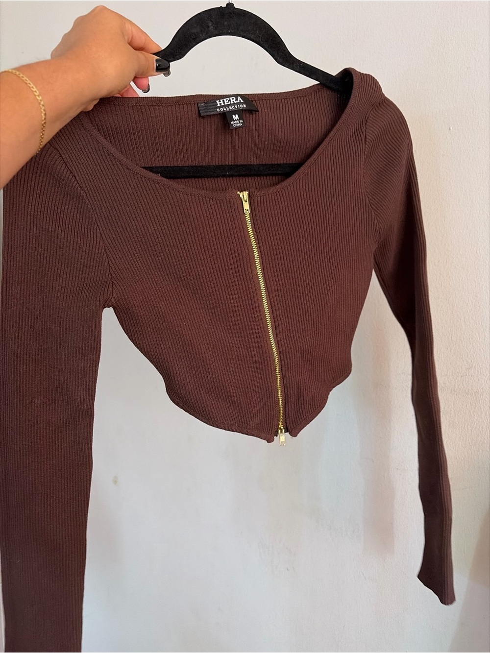 Hera Collection Chocolate Brown Ribbed Zip-Front Long Sleeve Crop Top
